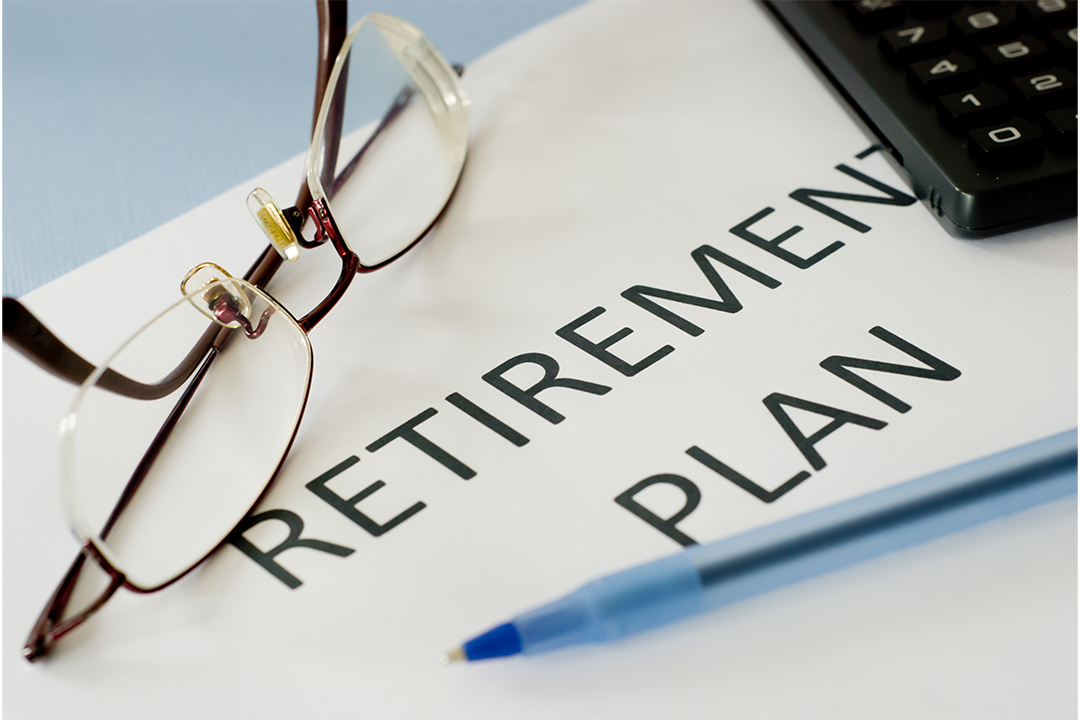 The Pros and Cons of In-Service Retirement Plan Rollovers